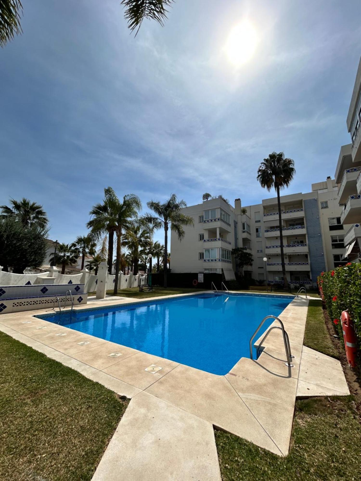 Apartamento Con Encanto Cerca De La Playa El Rosario Marbella Eksteriør bilde